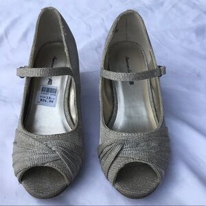 American Eagle little girls size 13.5
